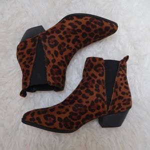 Leopard Pointed Toe Ankle Boots